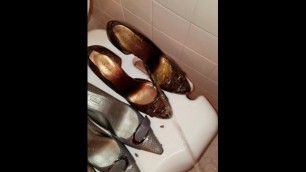 Pissing some used Shoes i Jus Bought off a Woman